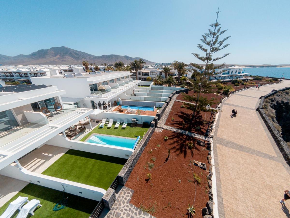 Mara Marina Suites 4 플라야블랑카 외부 사진